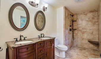 2006 1ST Ave, Alabaster, AL 35007