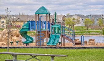 4891 159th St W, Apple Valley, MN 55124