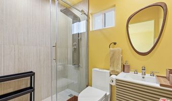 17660 Martha St, Encino, CA 91316