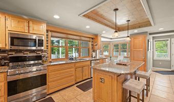 79 Apple Blossom Rd, Barre, VT 05641