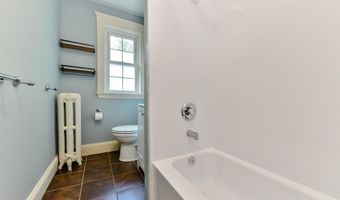 25 Pinedale Rd 3, Boston, MA 02131