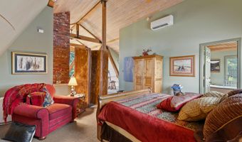 1160 Swan Horseshoe Dr, Bigfork, MT 59911