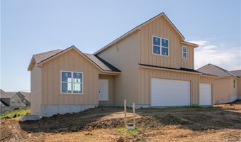 16721 Pinehurst Dr, Basehor, KS 66007