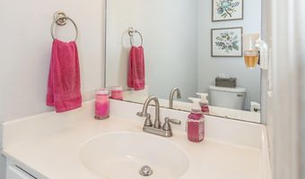 14048 Seymour Dr, Biloxi, MS 39532