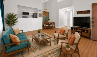15 KULANIHAKOI St 15E, Kihei, HI 96753