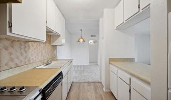 5700 Baltimore Dr 232, La Mesa, CA 91942