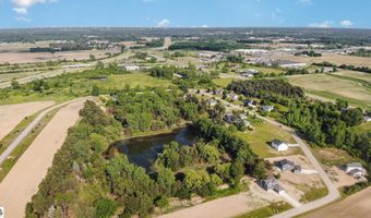 3468 Kali Ln, Alma, MI 48801