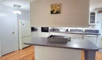 925 Sequoia St, Barefoot Bay, FL 32976