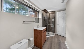 9902 CARNEGIE Ter, Bethesda, MD 20817