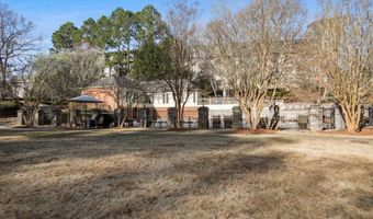 27207 Plantation Dr NE, Atlanta, GA 30324