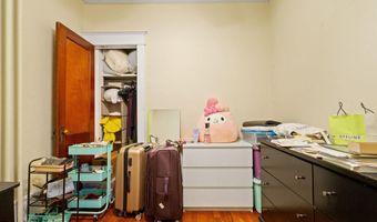 687 Myrtle Ave, Albany, NY 12208