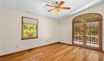 886 Weaver Hill Rd, Coventry, RI 02816
