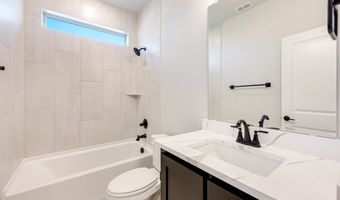 1025 Raptor Rd, Alvarado, TX 76009