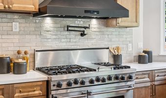 137 Megan Ct, Alamo, CA 94507