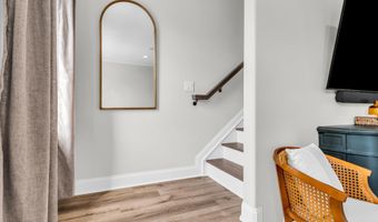 30 Mill Creek Ct, Bayville, NJ 08721
