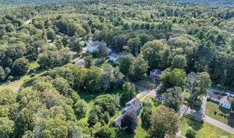 60 Chaplin St, Chaplin, CT 06235