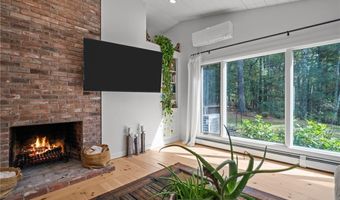 33 Slavin Path, Glocester, RI 02814