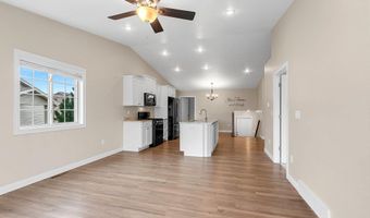 2354 E PLANK Cir B, Appleton, WI 54915