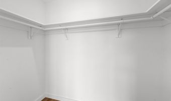 957 BROADWAY 201, Bayonne, NJ 07002