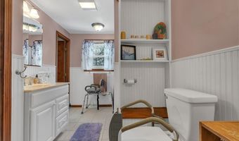 15 Driftwood Dr, Coventry, RI 02816