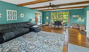 8110 Wolf Rd, Alton, IL 62002