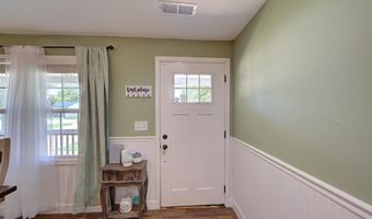 120 Swain Ave, Boiling Springs, SC 29316
