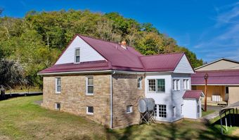 7886 State Highway 3, Alderson, WV 24910