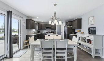 605 Viburnum Creek Run, Avilla, IN 46710