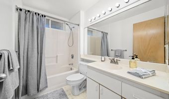 50 Koiula Ln 532, Kahului, HI 96732