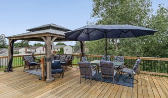117 E Windswept Dr, Amsterdam, NY 12010