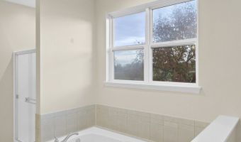 2660 Harnish Dr, Algonquin, IL 60102