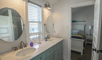 285 78TH St, Avalon, NJ 08202