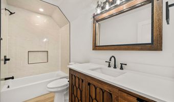 1905 N TAYLOR St, Arlington, VA 22207