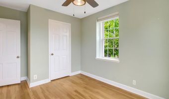 3052 S BUCHANAN St #C1, Arlington, VA 22206