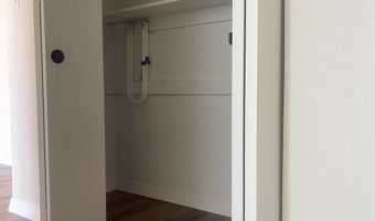 4520 KING St 706, Alexandria, VA 22302