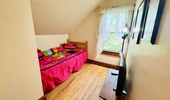 85 Crosby St, Brattleboro, VT 05301