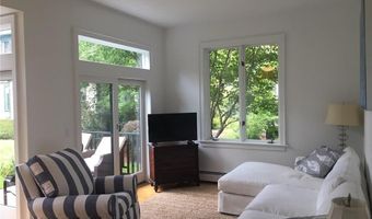 158 Narragansett Ave 1-C, Newport, RI 02840