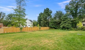 3608 CENTER Dr, Alexandria, VA 22309