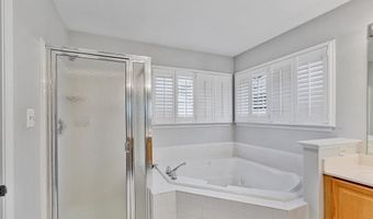 44141 MERRYWOOD Ct, Ashburn, VA 20147