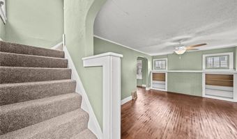 884 Lovers Ln, Akron, OH 44306