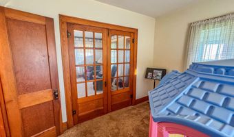 11936 150th St, Aredale, IA 50605