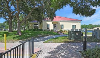 451 E Egret Cir, Barefoot Bay, FL 32976