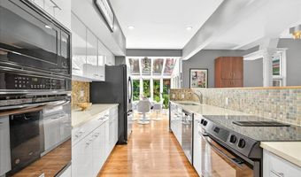 101 E Krumkill Rd, Albany, NY 12208