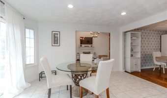 1 Princess Pine Rd, Lincoln, RI 02865