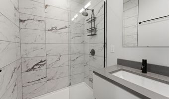 1282 Oak St, Columbus, OH 43205