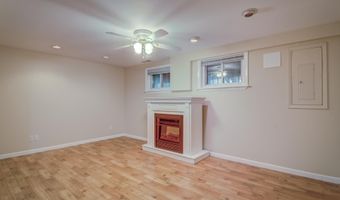 514 S HENRY St, Alexandria, VA 22314