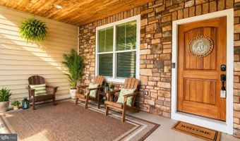 7313 BYRNELEY Ln, Annandale, VA 22003