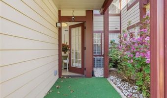 904 Wentworth Ct, Alpharetta, GA 30022