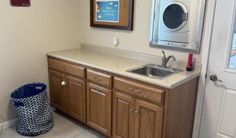 120 Hahnemann Ct, Berne, IN 46711