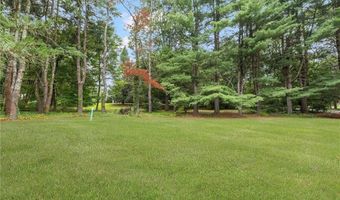 10 Abbott Valley View Dr, Cumberland, RI 02864